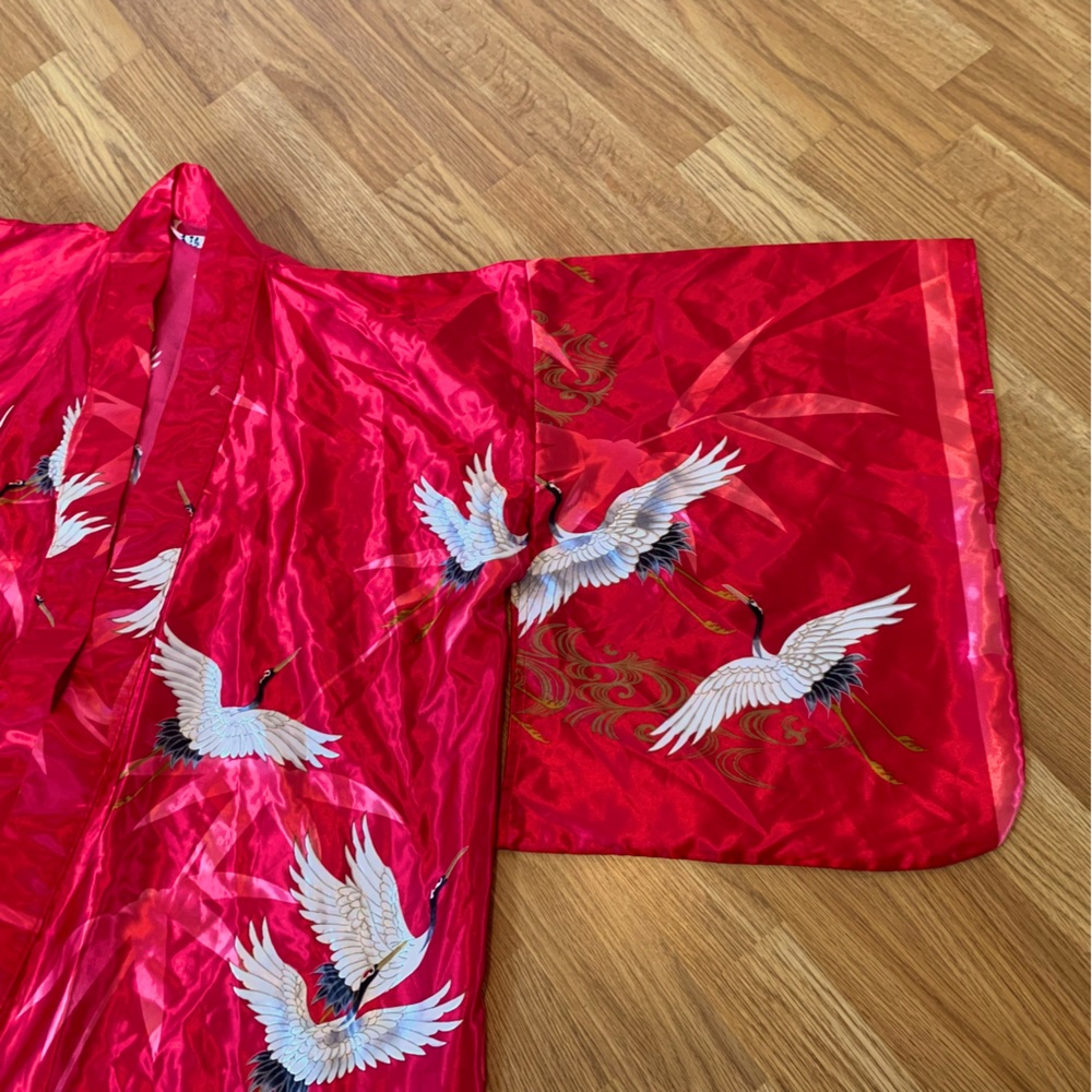 Stunning Vintage Kimono Robe 👘